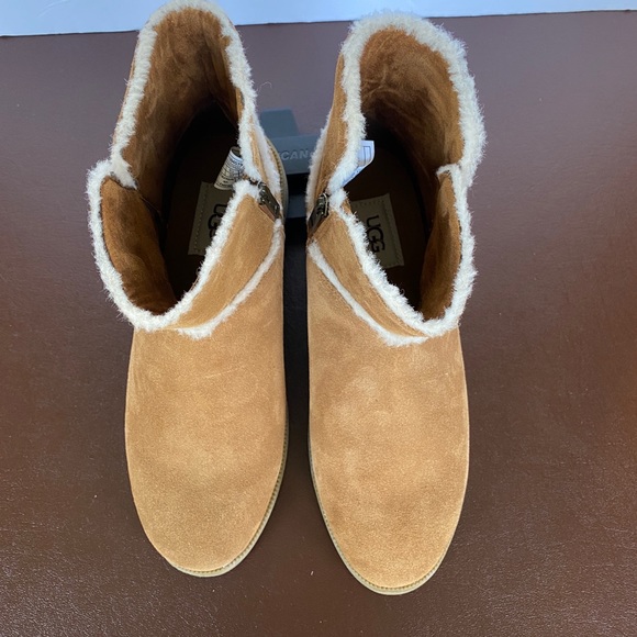 UGG COLETTA BROWN BOOTIES Size 5 - Picture 9 of 10